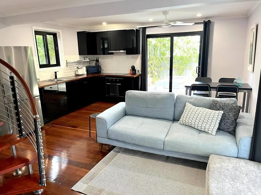 Gabba Central 2 Separate Homes 1 Block 6 Bdrms Brisbane